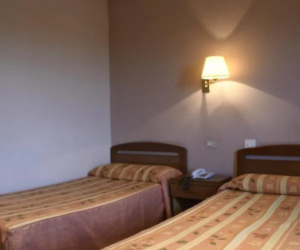 Azahar Hotel 2*